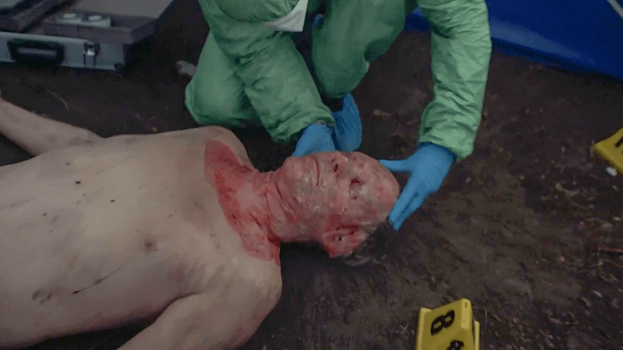 crime scene body, human remains at crime scene, homicide crime scene, body recovery